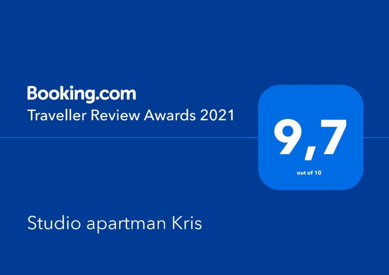 Studio Apartman Kris Marinici  エクステリア 写真